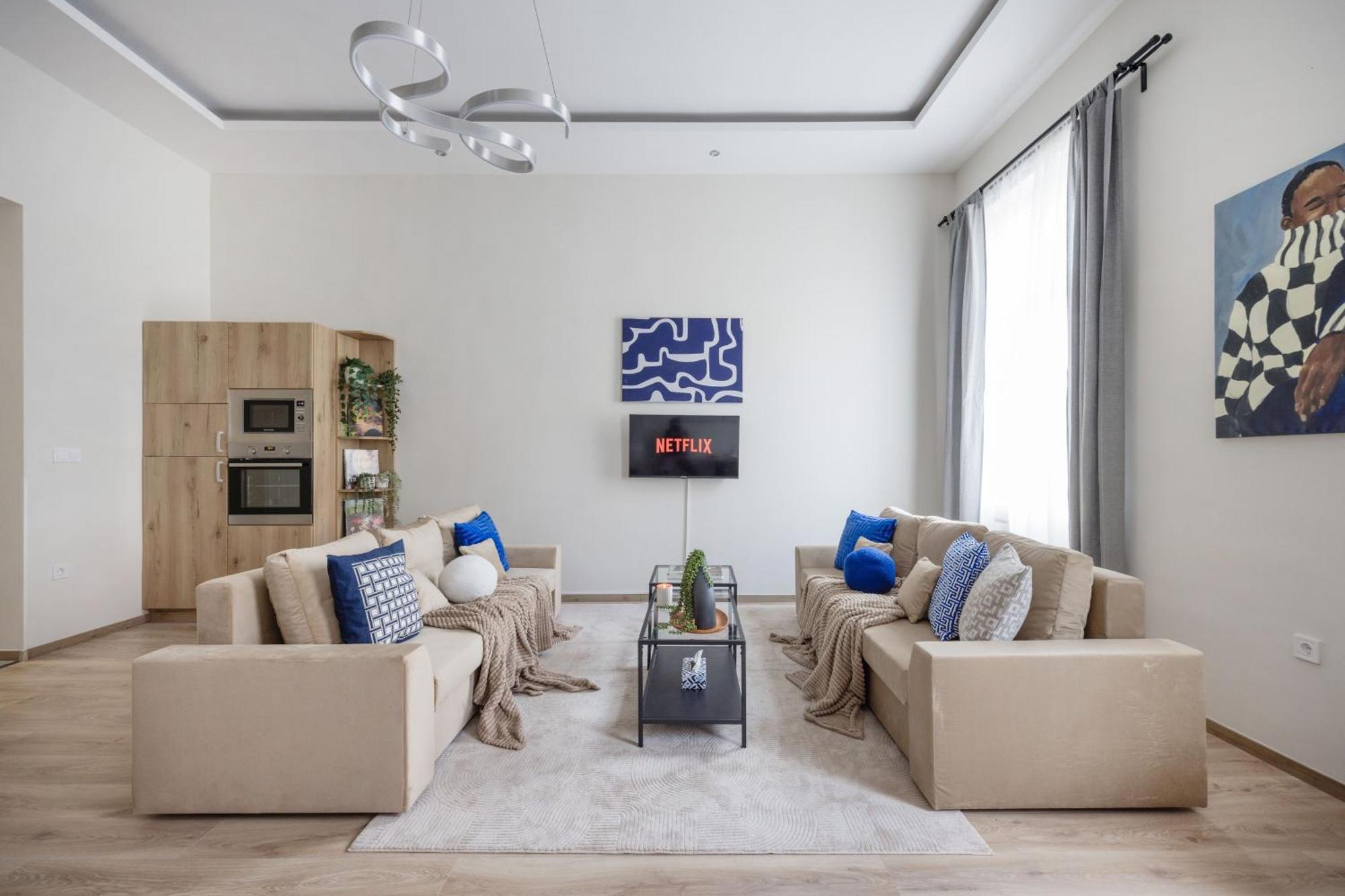 Central Budapest Oasis - Modern Charm, Timeless Comfort Εξωτερικό φωτογραφία