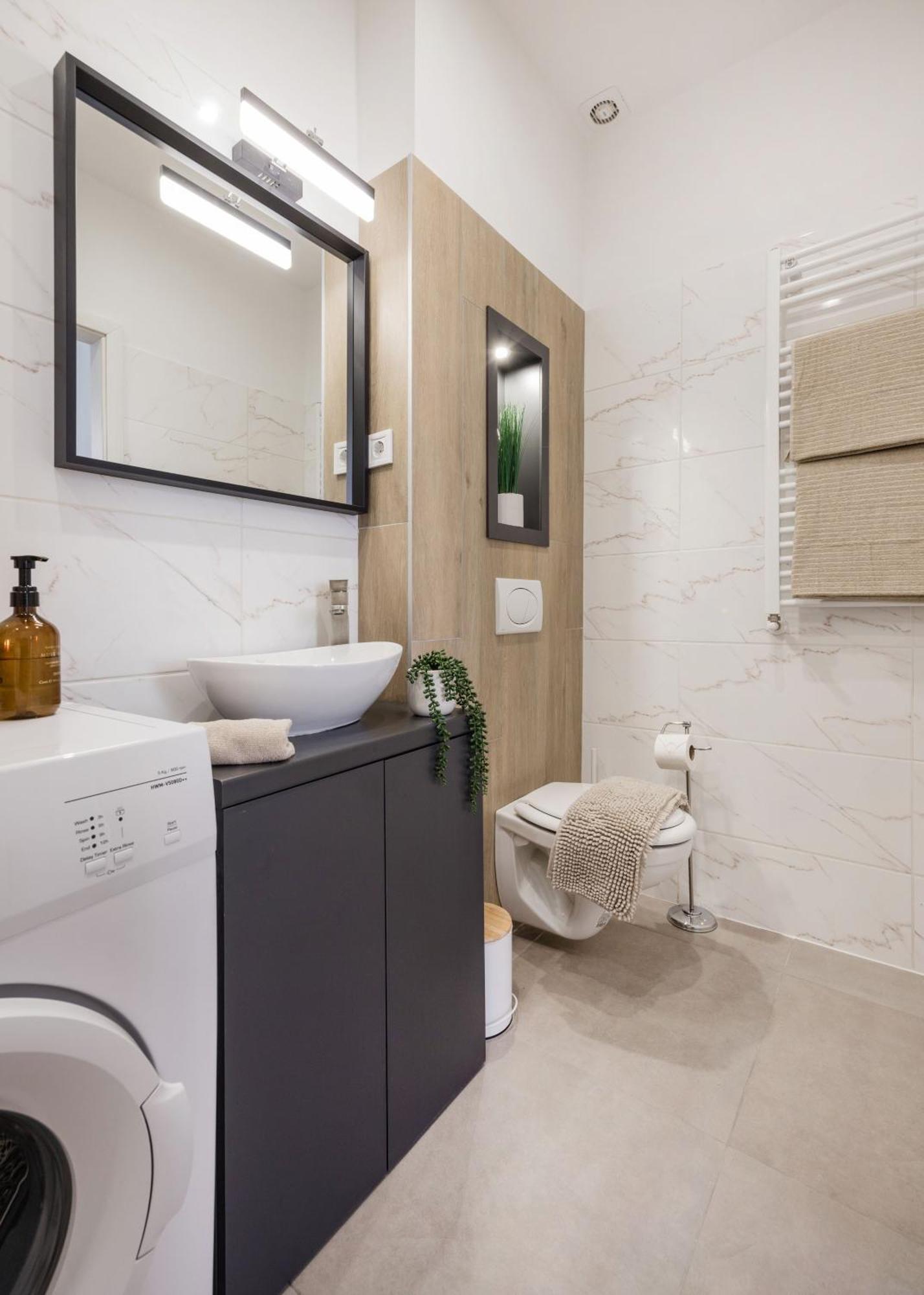 Central Budapest Oasis - Modern Charm, Timeless Comfort Εξωτερικό φωτογραφία