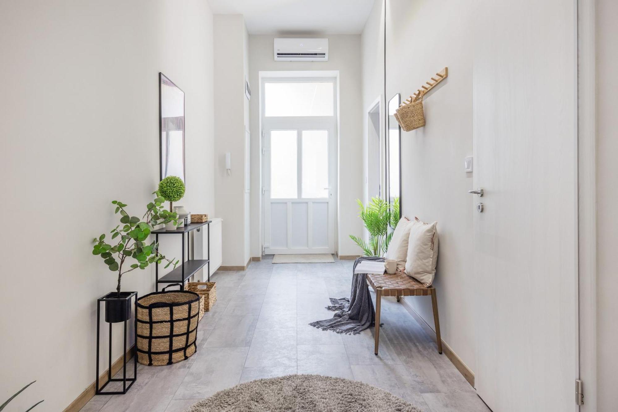 Central Budapest Oasis - Modern Charm, Timeless Comfort Εξωτερικό φωτογραφία