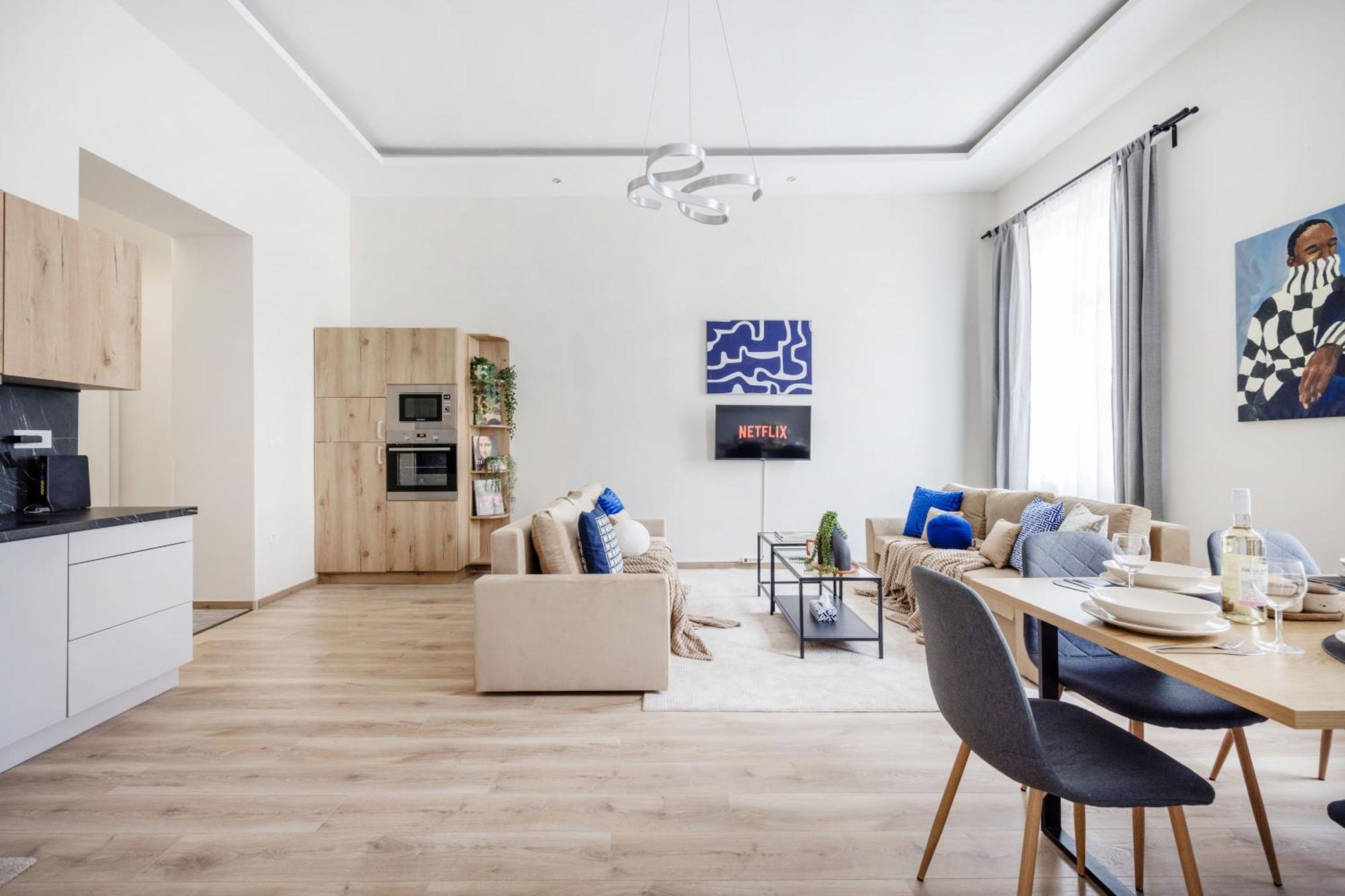 Central Budapest Oasis - Modern Charm, Timeless Comfort Εξωτερικό φωτογραφία